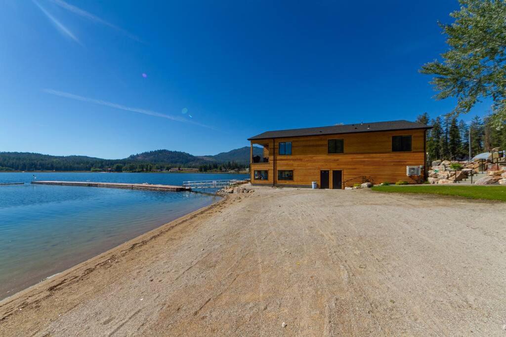 Вилла Wonderful Triplex Unit With Spectacular Lake View! Valley Экстерьер фото